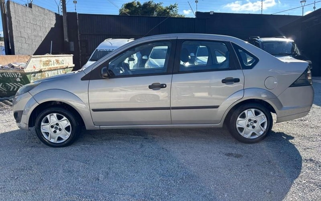 imagem-https://www.socarrao.com.br/sc-vehicle-images-prod/4126779/1790366945461-8469820_8_B_804ab9431e.jpeg