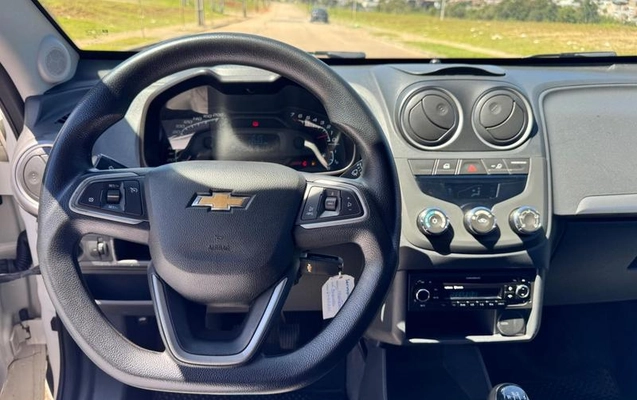 imagem-https://www.socarrao.com.br/sc-vehicle-images-prod/4126799/1790363476047-8511179_13_B_3def02ec94.jpeg
