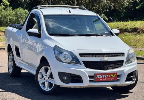 Chevrolet Montana 2014 Branco — foto 1 de 3