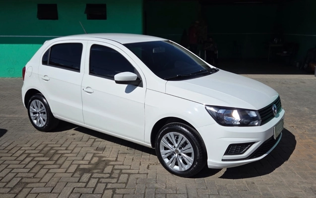 imagem-https://www.socarrao.com.br/sc-vehicle-images-prod/4126820/1790363491183-MddWnKWdHELZNLQzA7EaRcroSGzfn4Da.jpg