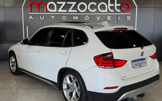 imagem-https://www.socarrao.com.br/sc-vehicle-images-prod/4126833/1790363566990-003_d1ccbf1785811fca72356c0a06f677c8.jpg