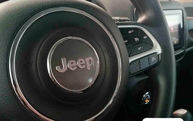 imagem-https://www.socarrao.com.br/sc-vehicle-images-prod/4126837/1790435299422-793c8d77-bb73-4abb-ae94-1cb96a9043fb.jpg