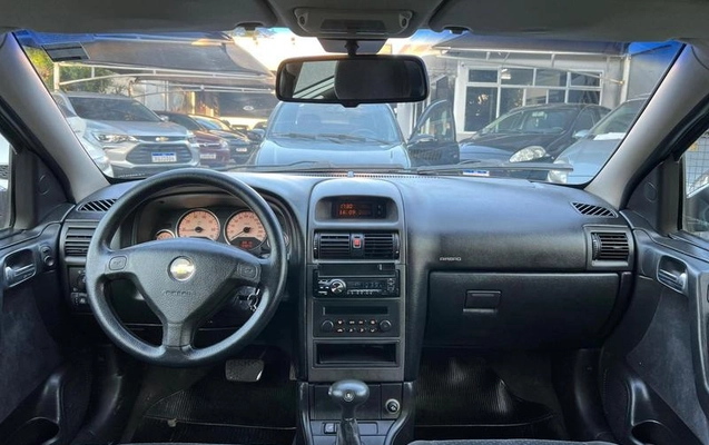 imagem-https://www.socarrao.com.br/sc-vehicle-images-prod/4126873/1790363827961-8420052_11_B_9abd776179.jpeg