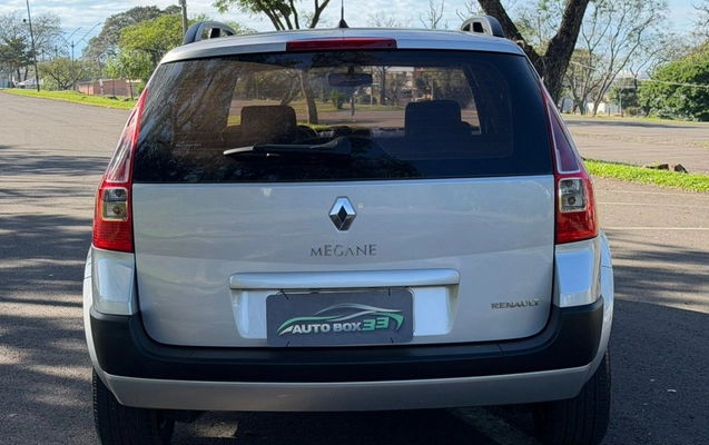 imagem-https://www.socarrao.com.br/sc-vehicle-images-prod/4127043/1790364042220-V2hhdHNBcHAgSW1hZ2UgMjAyNi0wOS0yMyBhdCAwOS40OS4yMSAoMSkuanBlZw.jpeg
