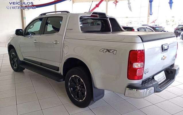 imagem-https://www.socarrao.com.br/sc-vehicle-images-prod/4127134/1790364175965-1237940.jpg