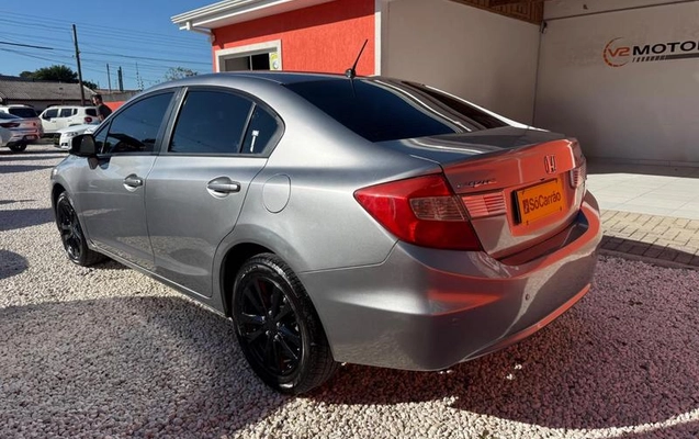 imagem-https://www.socarrao.com.br/sc-vehicle-images-prod/4127159/1790364201386-8514768_3_B_f39f8cdb8b.jpeg