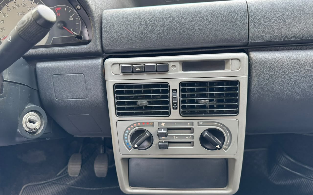 imagem-https://www.socarrao.com.br/sc-vehicle-images-prod/4127160/1790364217540-V2hhdHNBcHAgSW1hZ2UgMjAyNi0wOS0yNSBhdCAxNC4zMS4wOC5qcGVn.jpeg