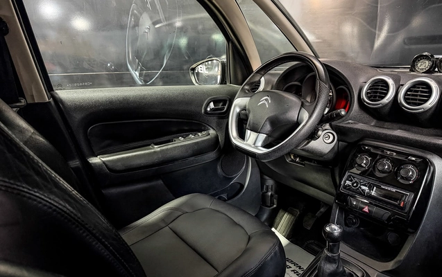 imagem-https://www.socarrao.com.br/sc-vehicle-images-prod/4127162/1790444533565-1507f53e83b04328a3c8e53d00a6a402_1790346260816.jpg