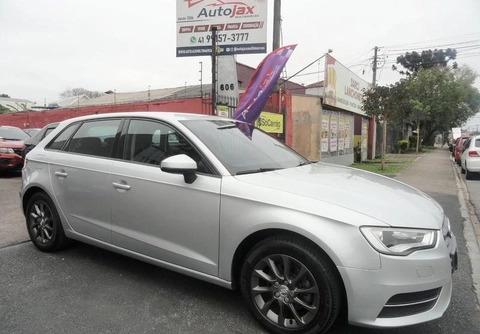 Audi A3 2014 Prata — foto 1 de 3