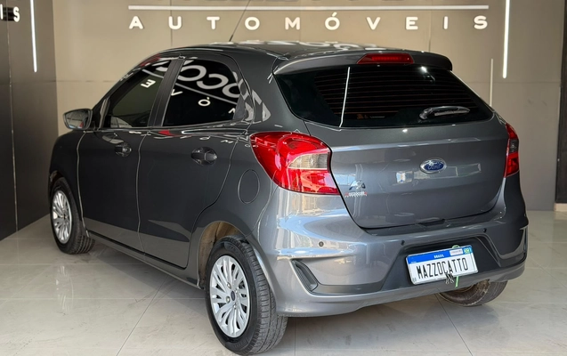 imagem-https://www.socarrao.com.br/sc-vehicle-images-prod/4127180/1790365331747-003_9744d149bf81f29eedeb3d02b8a1c359.jpg