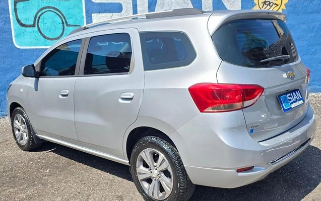 imagem-https://www.socarrao.com.br/sc-vehicle-images-prod/4127184/1790364538413-8506919_11_B_e5138bdd0d.jpeg
