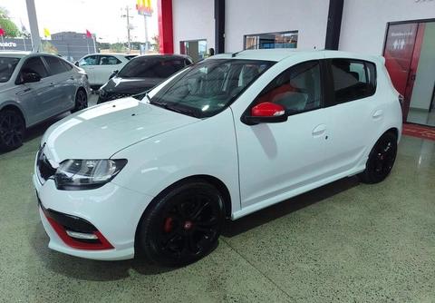 Renault Sandero 2018 Branco — foto 1 de 3
