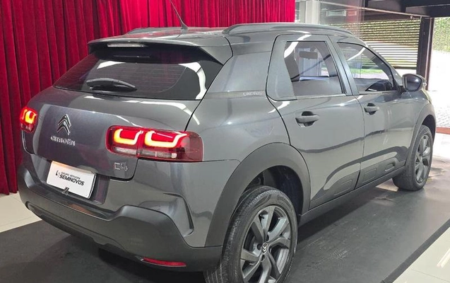 imagem-https://www.socarrao.com.br/sc-vehicle-images-prod/4127196/1790364653594-8514841_5_B_d965fe6ff9.jpeg