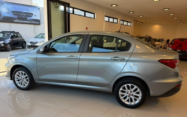 imagem-https://www.socarrao.com.br/sc-vehicle-images-prod/4127242/1790364838038-5_043344.jpg