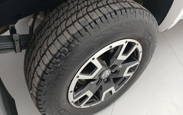 imagem-https://www.socarrao.com.br/sc-vehicle-images-prod/4127290/1790364949561-2_025725.jpg