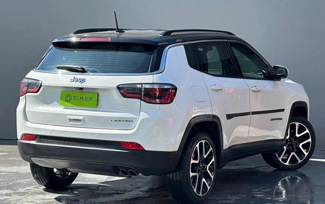 imagem-https://www.socarrao.com.br/sc-vehicle-images-prod/4127348/1790365048823-49089b90159d417eb6f85be244637b55_1790365026706.jpg