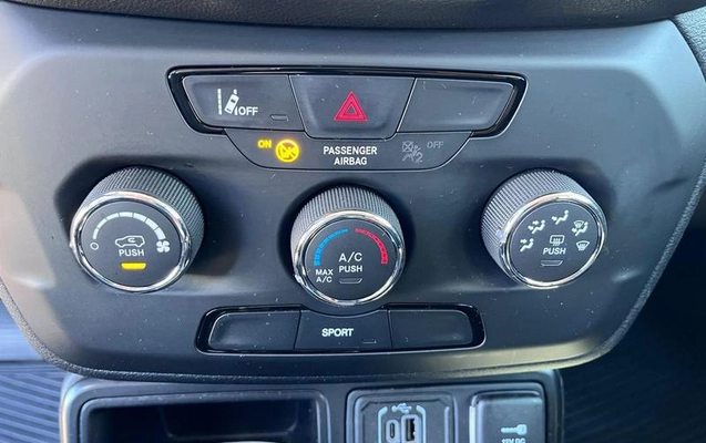imagem-https://www.socarrao.com.br/sc-vehicle-images-prod/4127401/1790365124780-8512042_3_B_ea7f082e73.jpeg