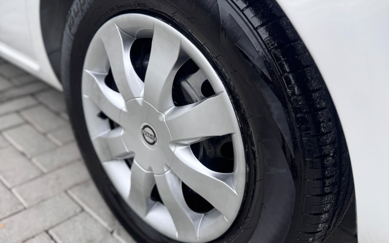 imagem-https://www.socarrao.com.br/sc-vehicle-images-prod/4127415/1790365144945-SU1HLTIwMjYwOTI1LVdBMDA2Mi5qcGc.jpg