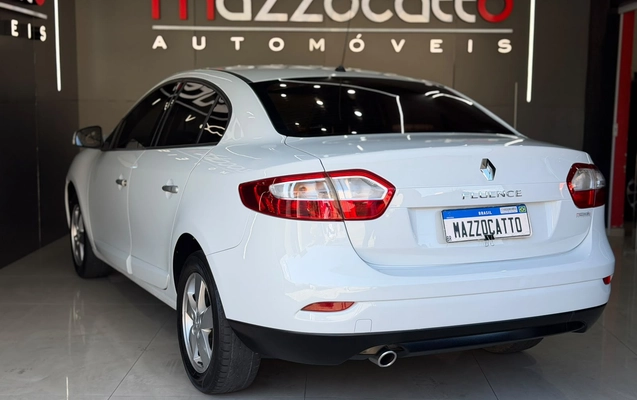 imagem-https://www.socarrao.com.br/sc-vehicle-images-prod/4127496/1790366907928-003_37b6c6ba653fe0649c07b9f2ed9a719a.jpg