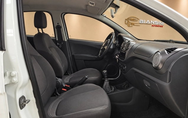 imagem-https://www.socarrao.com.br/sc-vehicle-images-prod/4127510/1790365349324-Qdi9dasB4Xq6uUiCCvchgh6ce0N4jffB.jpg