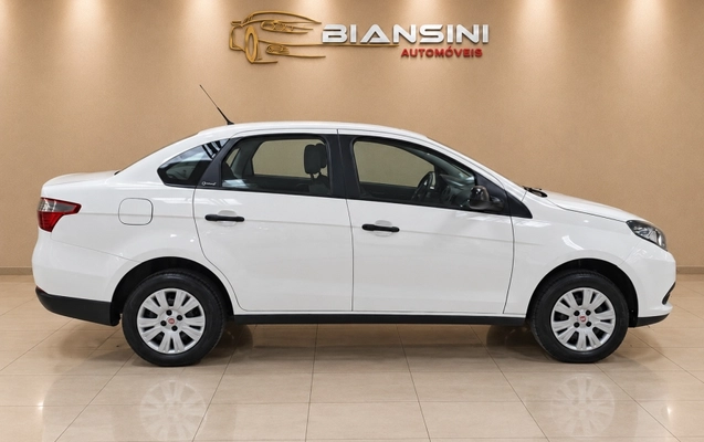 imagem-https://www.socarrao.com.br/sc-vehicle-images-prod/4127510/1791890694566-wb25gAwx3ioC4Nyt3Ng7hBKGZyvkKUnJ.jpg