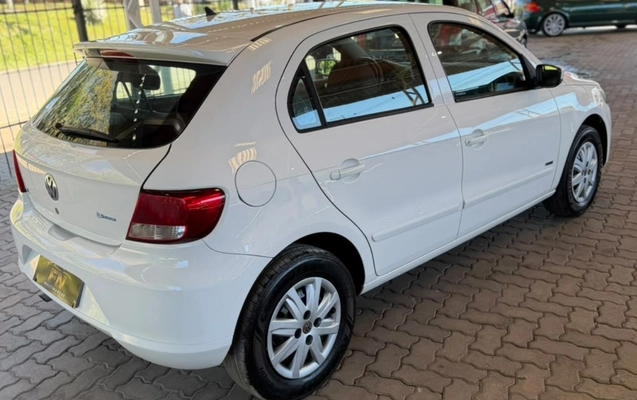 imagem-https://www.socarrao.com.br/sc-vehicle-images-prod/4127521/1790365412478-V2hhdHNBcHAgSW1hZ2UgMjAyNi0wOS0yNSBhdCAxMS40Mi4xMiBBTSAoMikuanBlZw.jpeg