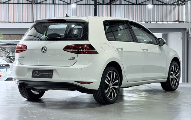 imagem-https://www.socarrao.com.br/sc-vehicle-images-prod/4127547/1790365544590-5_043959.jpg
