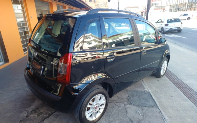 imagem-https://www.socarrao.com.br/sc-vehicle-images-prod/4127593/1790365660044-app-photos-sUa1G4eQXlzSw2vZpiGoJlNAXRqXIYRJ.jpg