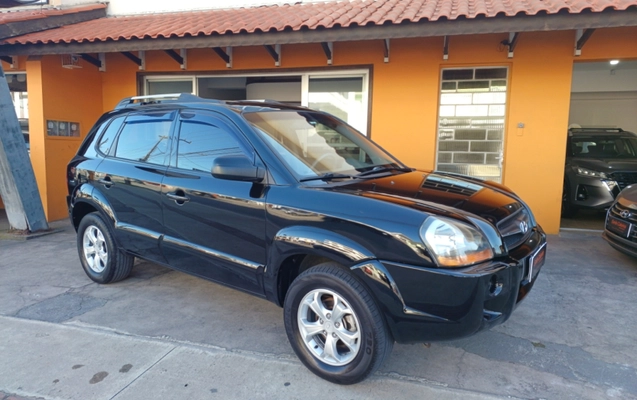 imagem-https://www.socarrao.com.br/sc-vehicle-images-prod/4127623/1790367979313-app-photos-ow74VuI5r45ozarWruWBOOkFzClV3ffG.jpg