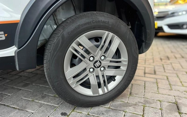 imagem-https://www.socarrao.com.br/sc-vehicle-images-prod/4127667/1790365778650-8514199_8_B_fd7a5df800.jpeg