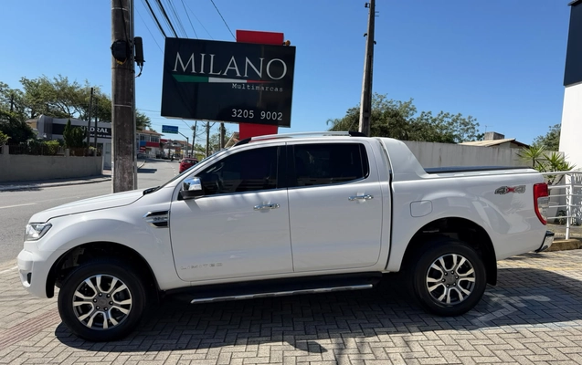 imagem-https://www.socarrao.com.br/sc-vehicle-images-prod/4127872/1790366309959-003_74a517742e1fa91fbacce3f74d408269.jpg
