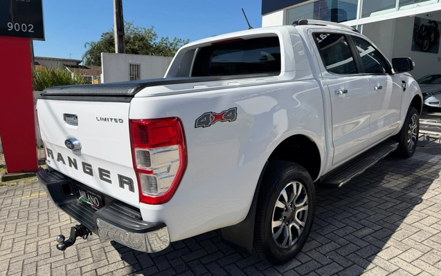imagem-https://www.socarrao.com.br/sc-vehicle-images-prod/4127872/1790366309961-003_bc65a0523f3b4464fbde572c2bc47bb2.jpg