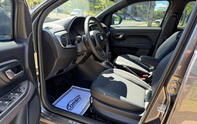 imagem-https://www.socarrao.com.br/sc-vehicle-images-prod/4127880/1790715677363-8514875_15_B_564e7bd4ee.jpeg