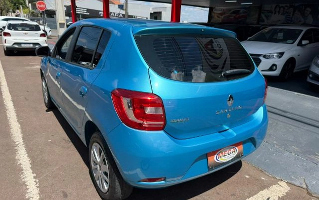 imagem-https://www.socarrao.com.br/sc-vehicle-images-prod/4127885/1790366424583-1790366124069.7.jpg