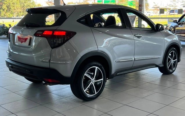 imagem-https://www.socarrao.com.br/sc-vehicle-images-prod/4128104/1790366906837-20_050742.jpg