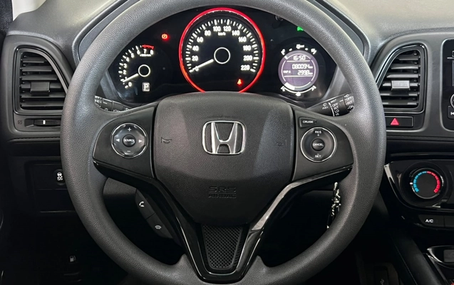 imagem-https://www.socarrao.com.br/sc-vehicle-images-prod/4128104/1790366906861-27_050742.jpg