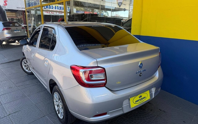 imagem-https://www.socarrao.com.br/sc-vehicle-images-prod/4128108/1790367021447-cdb12add2302495db65c02abdb47265c_1790365943259.jpg