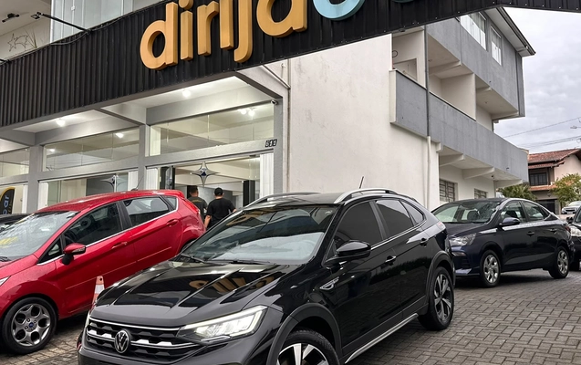 imagem-https://www.socarrao.com.br/sc-vehicle-images-prod/4128153/1790366995886-6c0b92bb-0ba5-4fa3-bdf9-9406b888e36a.jpeg