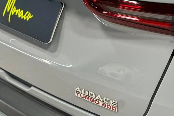 imagem-https://www.socarrao.com.br/sc-vehicle-images-prod/4128178/1790430266450-8504142_0_B_66079db808.jpeg