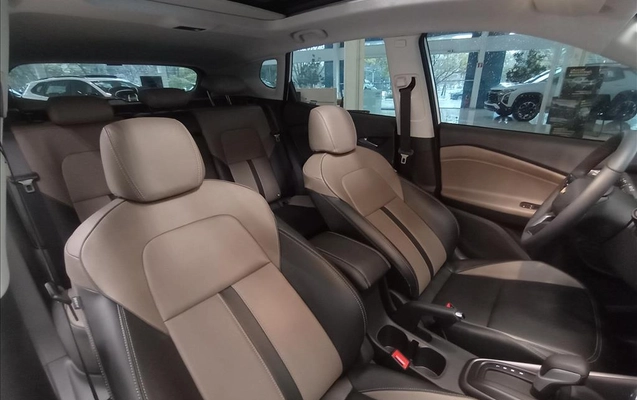 imagem-https://www.socarrao.com.br/sc-vehicle-images-prod/4128224/1790367099003-32a8c938-39a9-4029-ac5e-6f19a870278c20260814132621.jpeg