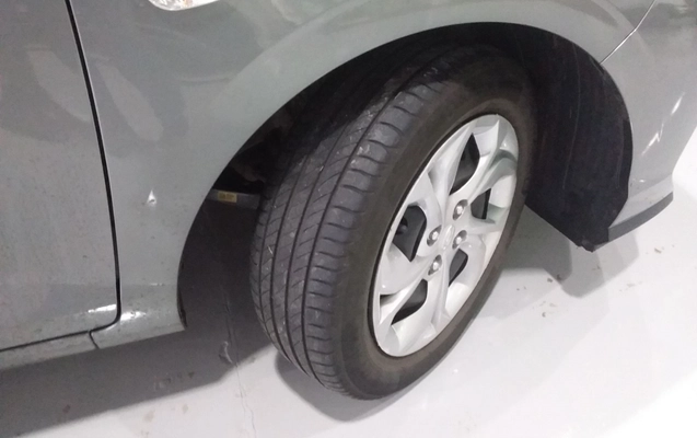 imagem-https://www.socarrao.com.br/sc-vehicle-images-prod/4128283/1790367352826-1_023350.jpg