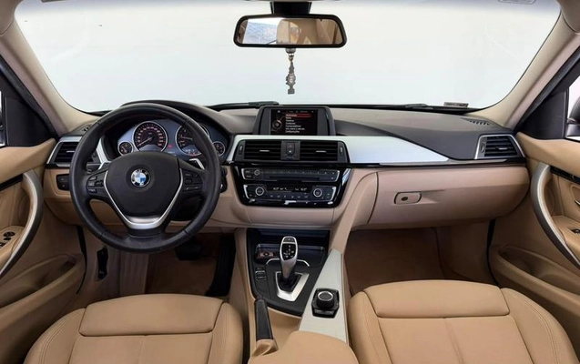 imagem-https://www.socarrao.com.br/sc-vehicle-images-prod/4128326/1790431929637-8514621_3_B_95569e262b.jpeg