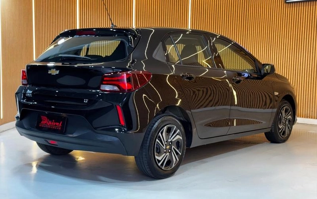 imagem-https://www.socarrao.com.br/sc-vehicle-images-prod/4128399/1790367575629-8482408_7_B_819cb9f534.jpeg