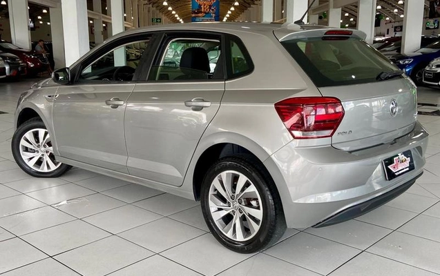 imagem-https://www.socarrao.com.br/sc-vehicle-images-prod/41285/1786205506753-7641498_14_B_a48d4227e3.jpeg