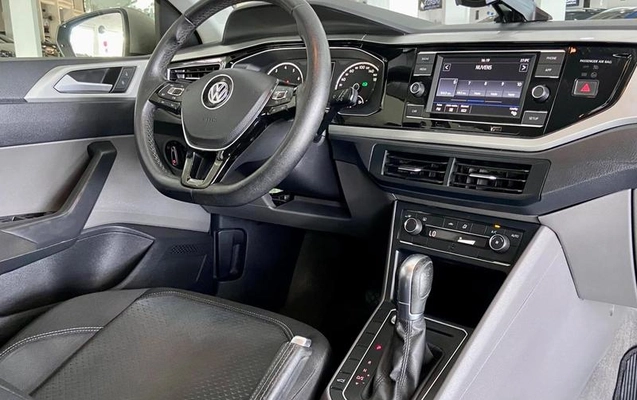imagem-https://www.socarrao.com.br/sc-vehicle-images-prod/41285/1786205506763-7641498_8_B_515916afc9.jpeg