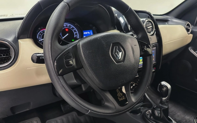 imagem-https://www.socarrao.com.br/sc-vehicle-images-prod/4128589/1790367823866-71cc62cd979e400193dd60e7f29ea47b_1790367803292.jpg