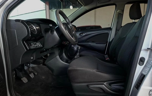 imagem-https://www.socarrao.com.br/sc-vehicle-images-prod/4128612/1790367877871-8511268_0_B_6ad918cdc4.jpeg