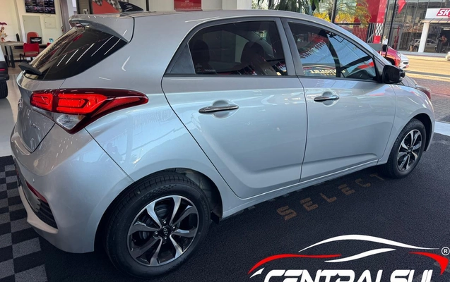 imagem-https://www.socarrao.com.br/sc-vehicle-images-prod/4128624/1790367883854-534a9003fd784aa8a7d126a07bd4de11_1790367516081.jpg