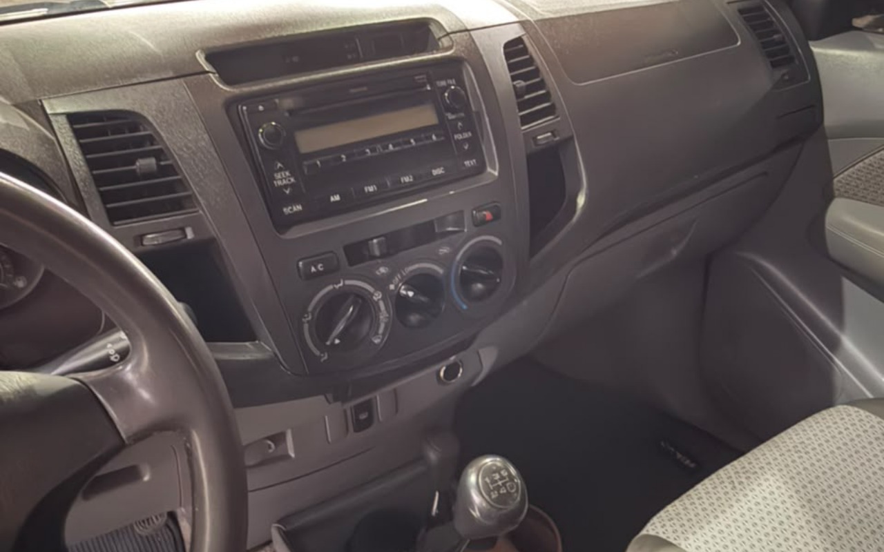 imagem-https://www.socarrao.com.br/sc-vehicle-images-prod/4128645/1790430613828-V2hhdHNBcHAgSW1hZ2UgMjAyNi0wOS0yNSBhdCAxMS4zOS41NSBBTSAoMSkuanBlZw.jpeg