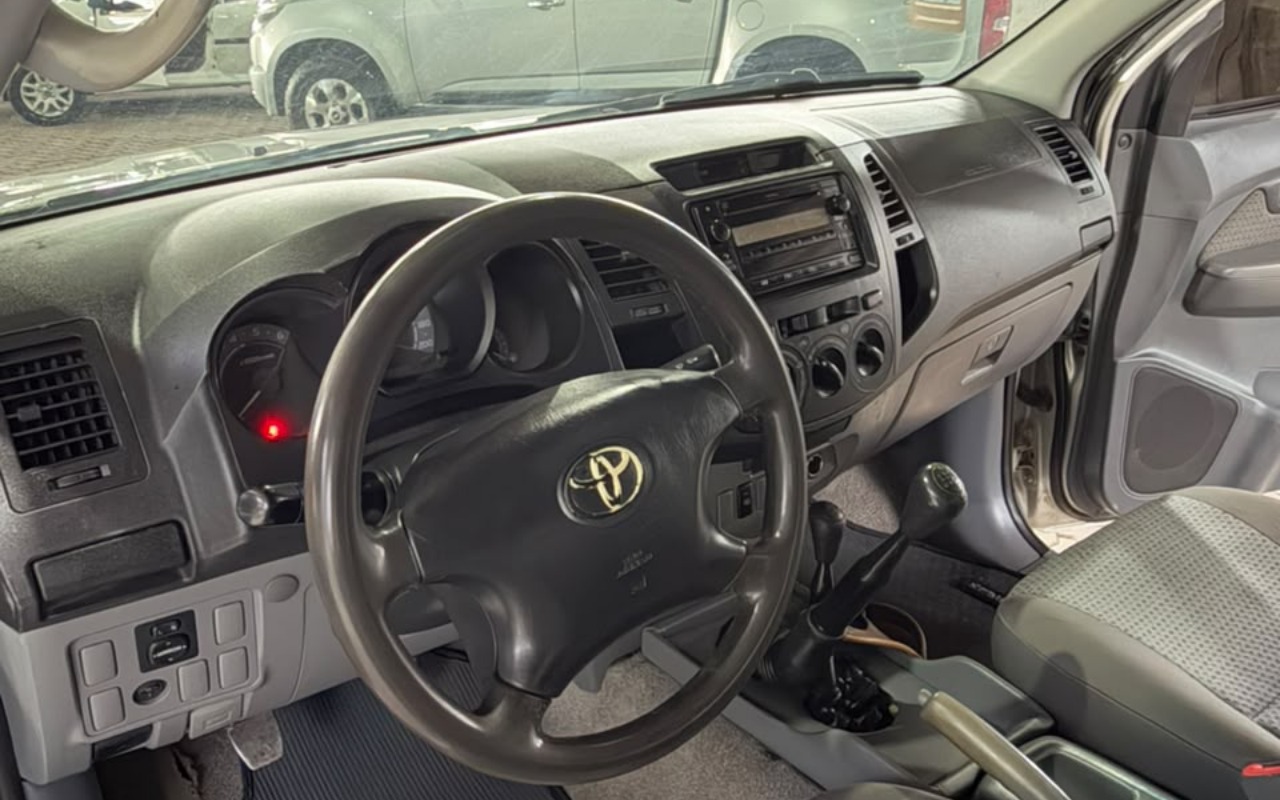imagem-https://www.socarrao.com.br/sc-vehicle-images-prod/4128645/1790430613877-V2hhdHNBcHAgSW1hZ2UgMjAyNi0wOS0yNSBhdCAxMS4zOS41NSBBTSAoMikuanBlZw.jpeg